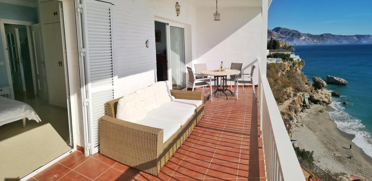 Apartamento Carabeo Vista Mar Nerja Exterior foto