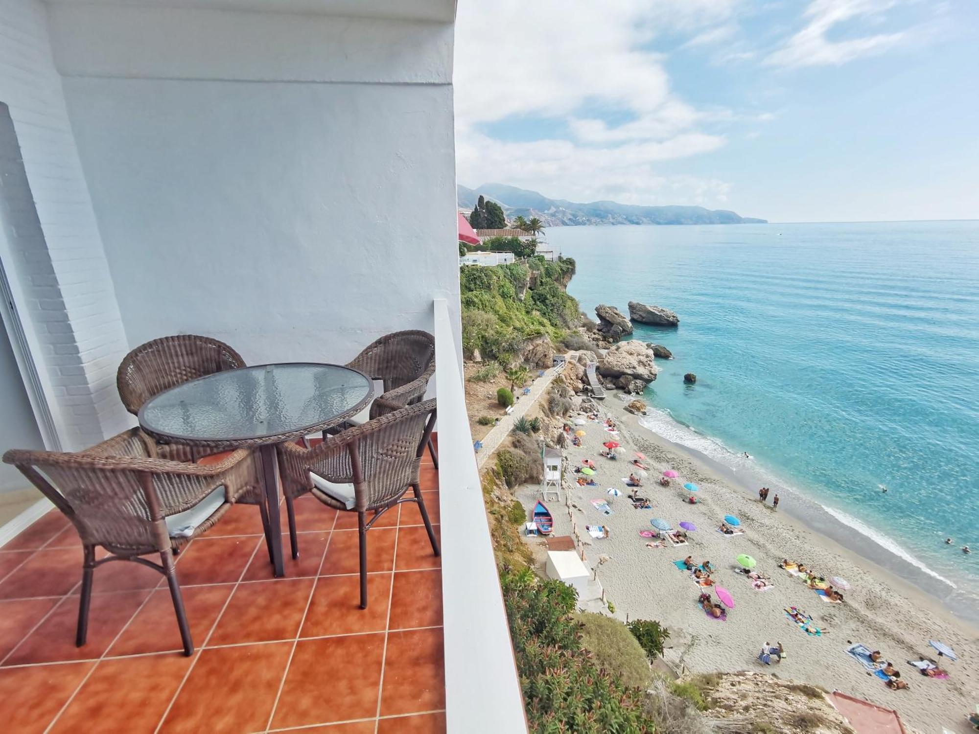 Apartamento Carabeo Vista Mar Nerja Exterior foto